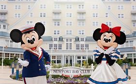 ディズニーズ ニューポートベイクラブ®